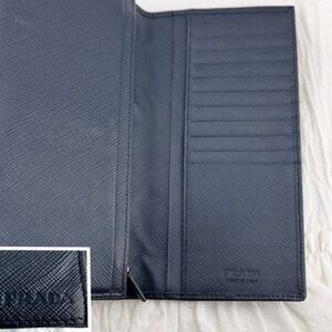 AUTHENTIC Prada Saffiano Corner long wallet. Navy blue.
